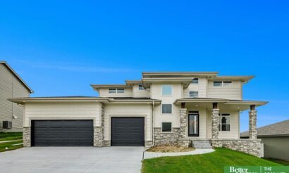 11018 N 161st Street, Bennington NE 68007